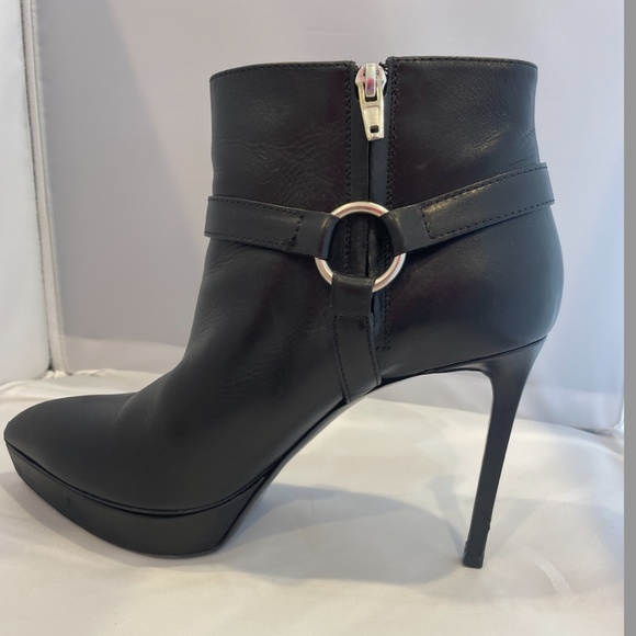 SAINT LAURENT - ANKLE BOOTS - STILETTO BLACK LEATHER FABULOUS SIZE 39.5 - Picture 5 of 6